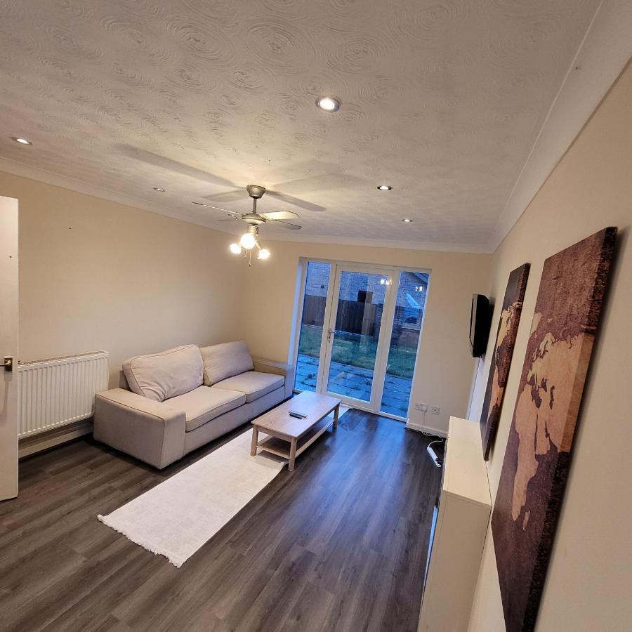 Hamilton 3 Bedrooms 10 Minutes From City Centre Leicester Exteriér fotografie